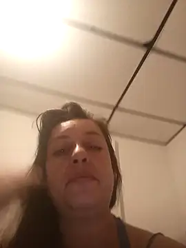 Snapshot of Brenda_London chatting on September 19, 3:30 am Brenda London online show from September 19, 3:30 am