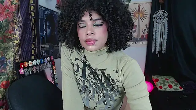 Raven luv online show from October 2, 10:17 pm