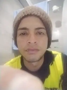 ThiagoFernandezChancay25 online show from October 26, 1:44 am