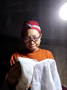 -Xuka-200 online show from February 14, 11:12 pm