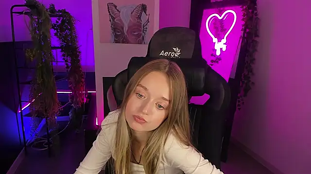AleksaNight online show from September 14, 11:53 am