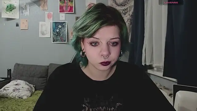 Alice Zev online show from October 3, 7:11 pm