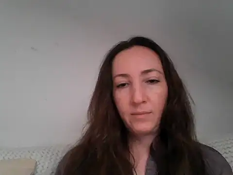 Snapshot of Valessya chatting on May 13, 2:03 pm Valessya online show from May 13, 2:03 pm
