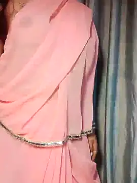 Snapshot of tanvi_001 chatting on September 23, 9:34 am tanvi 001 online show from September 23, 9:34 am