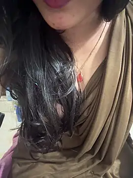 Snapshot of tanvi_001 chatting on October 13, 7:36 pm tanvi 001 online show from October 13, 7:36 pm