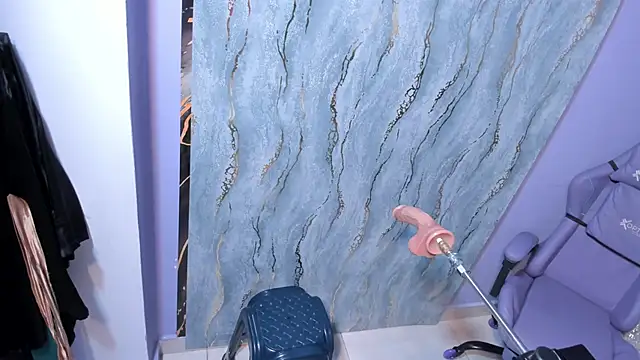 mia cataleiya online show from October 19, 11:11 am