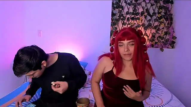 kylietimothee online show from September 25, 5:38 pm