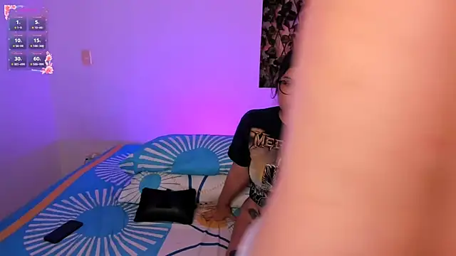 kylietimothee online show from November 16, 3:45 am