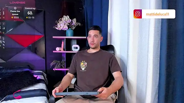 matti de lucaa online show from October 16, 5:47 pm