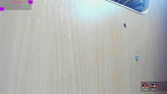 Snapshot of dark_summer chatting on April 2, 2:15 pm dark summer online show from April 2, 2:15 pm