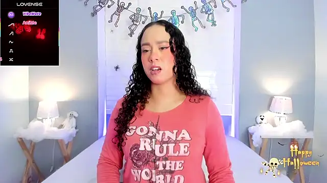 Snapshot of EverlyMooree chatting on October 29, 4:15 am EverlyMooree online show from October 29, 4:15 am