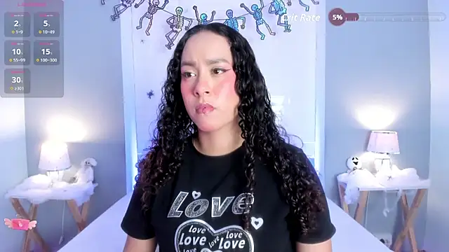 Snapshot of EverlyMooree chatting on October 30, 4:14 am EverlyMooree online show from October 30, 4:14 am