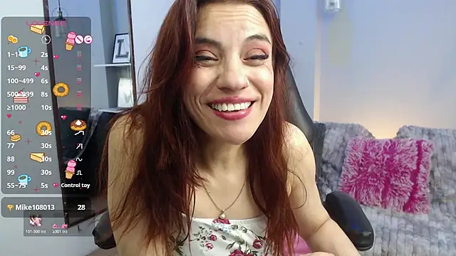 Snapshot of KendallWood_ chatting on March 10, 8:36 pm KendallWood online show from March 10, 8:36 pm