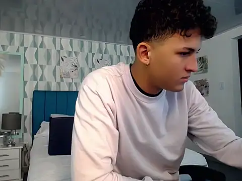 Axel savage online show from October 8, 12:14 pm