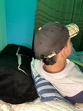 Snapshot of Boyxcock7 chatting on October 6, 2:42 am Boyxcock7 online show from October 6, 2:42 am