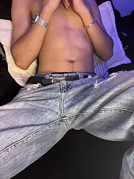 Snapshot of Boyxcock7 chatting on October 22, 9:36 pm Boyxcock7 online show from October 22, 9:36 pm