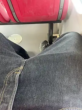 Snapshot of Boyxcock7 chatting on November 7, 3:56 pm Boyxcock7 online show from November 7, 3:56 pm