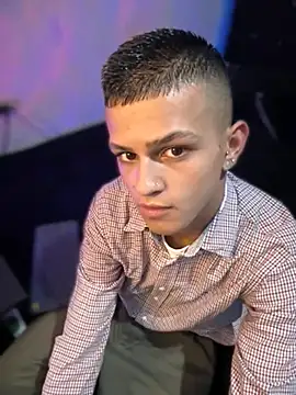 Boyxcock7 online show from May 22, 8:25 pm