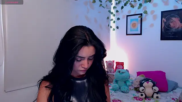 MarilynWhite  online show from October 14, 5:58 pm