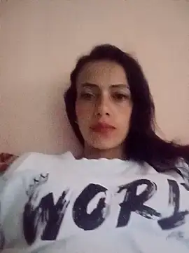 Snapshot of Mariam_Lopez__ chatting on February 24, 7:45 pm Mariam Lopez online show from February 24, 7:45 pm