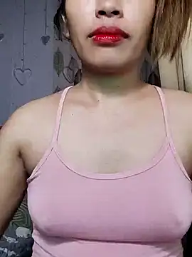 Snapshot of Sweet_Asian25 chatting on February 10, 10:41 am Sweet Asian25 online show from February 10, 10:41 am