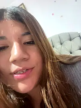 Snapshot of mariferR9 chatting on September 10, 6:46 am mariferR9 online show from September 10, 6:46 am