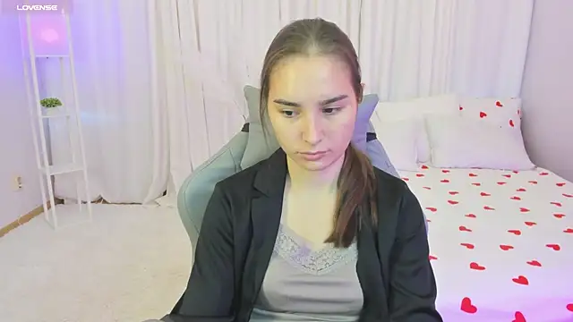 SeraphineClark online show from October 17, 2:26 am