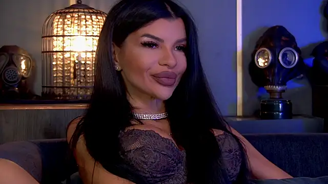 Snapshot of EleniaDevons chatting on September 27, 9:47 am EleniaDevons online show from September 27, 9:47 am