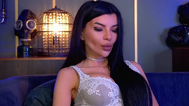 Snapshot of EleniaDevons chatting on February 9, 3:27 pm EleniaDevons online show from February 9, 3:27 pm