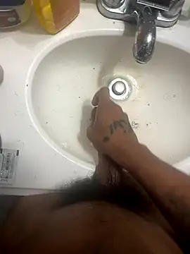 Cartyiii online show from October 12, 8:02 am