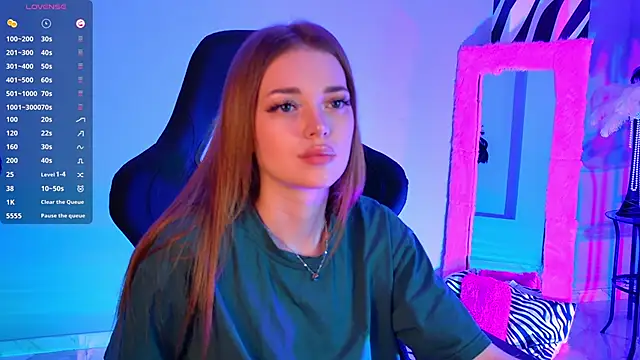 FlexyFox online show from March 6, 1:07 pm