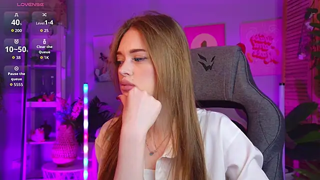 FlexyFox online show from March 11, 2:34 pm