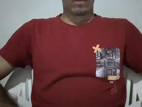 Snapshot of Max_novato chatting on June 20, 9:06 pm Max novato online show from June 20, 9:06 pm