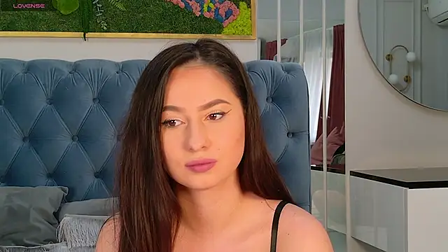 Snapshot of SunnyDane chatting on March 19, 12:31 pm SunnyDane online show from March 19, 12:31 pm