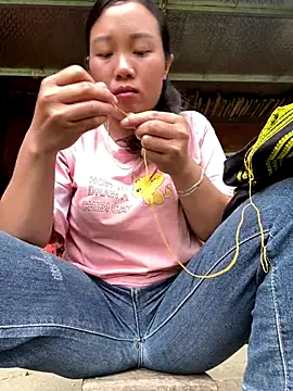 Snapshot of Cona21w chatting on September 23, 1:19 am Cona21w online show from September 23, 1:19 am