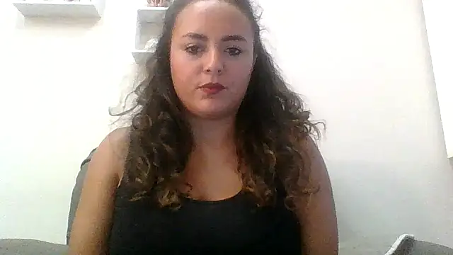 Snapshot of Sara_Accardi chatting on October 2, 2:35 pm Sara Accardi online show from October 2, 2:35 pm