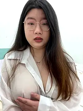 Snapshot of xxwang20 chatting on January 7, 2:30 pm xxwang20 online show from January 7, 2:30 pm