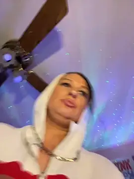 shortywidaphatty online show from October 24, 1:51 pm