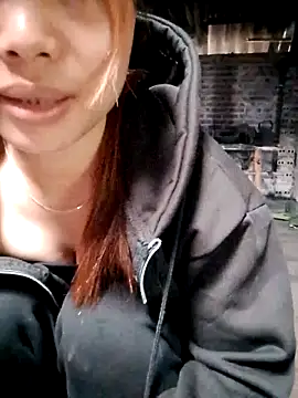 Huyen x online show from March 16, 1:44 am