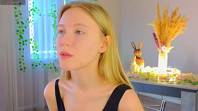 Succubelle online show from December 14, 7:36 am