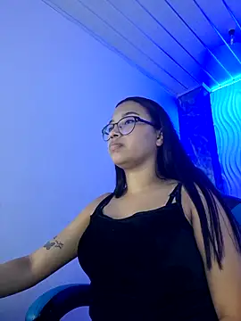 Snapshot of susan_mooree chatting on September 26, 7:07 pm susan mooree online show from September 26, 7:07 pm