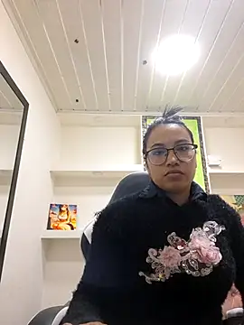 Snapshot of susan_mooree chatting on October 1, 7:09 pm susan mooree online show from October 1, 7:09 pm