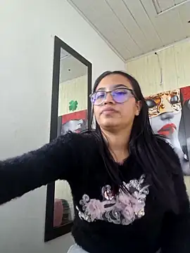 Snapshot of susan_mooree chatting on October 12, 5:45 pm susan mooree online show from October 12, 5:45 pm