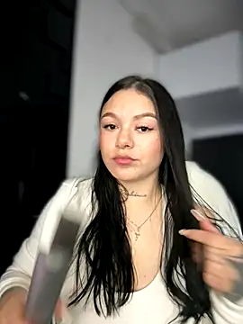 Snapshot of Megaan__More chatting on October 17, 2:48 am Megaan More online show from October 17, 2:48 am