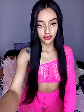 Snapshot of sweetdubros2 chatting on February 6, 7:23 am sweetdubros2 online show from February 6, 7:23 am