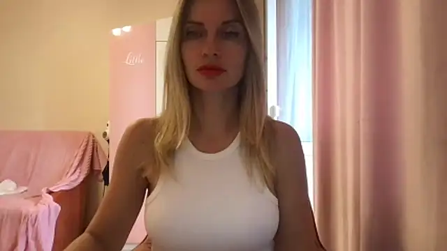 KarelliaStar online show from May 9, 3:06 pm