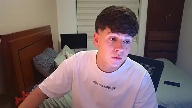 tightncuteass online show from September 27, 12:48 am