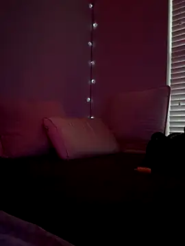 AllesandraLove online show from October 13, 11:54 am