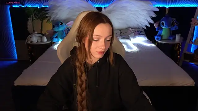 FoxyMayy online show from October 27, 1:59 pm