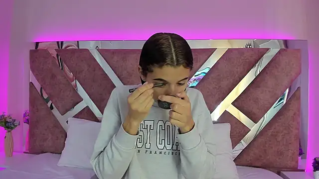 CarolinaaGomezz online show from December 20, 10:00 am